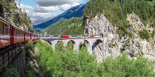 Glacier Express Gettyimages 1315670260